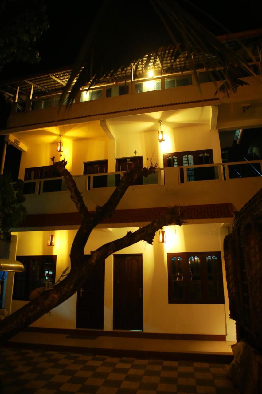Shalom Residency Resort 2*